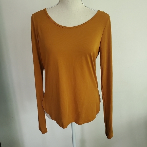 Betsey Johnson Performance Strappy Back Activewear Top - Picture 2 of 8